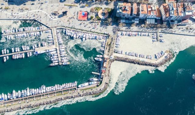 Çanakkale'de müsilaj balıkçıları zorluyor