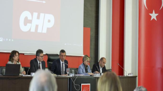 CHP Parti Meclisi toplandı: Gündem erken seçim
