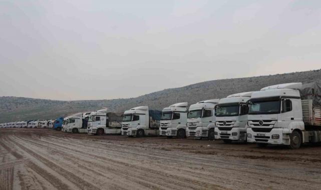 Cilvegözü’nde devasa tır kuyrukları