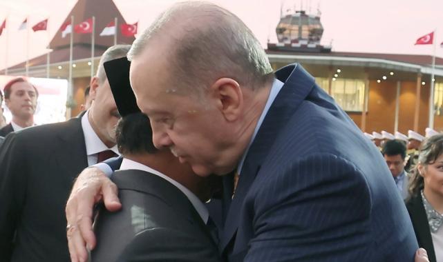 Cumhurbaşkanı Erdoğan Endonezya’dan ayrıldı
