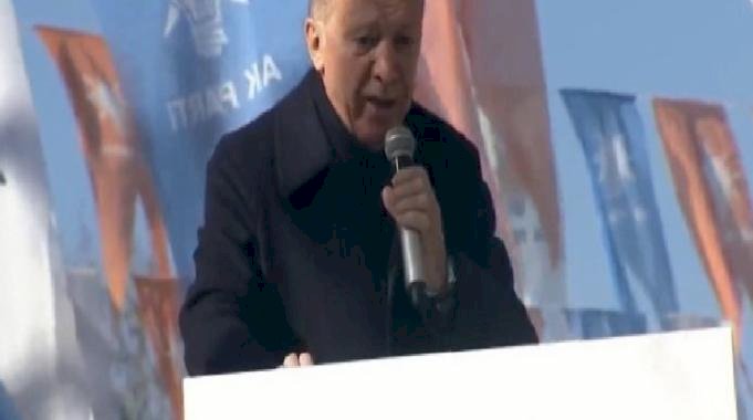 Cumhurbaşkanı Erdoğan, salon önündeki 60 bin kişiye seslendi