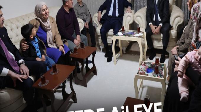 Cumhurbaşkanı Erdoğan'dan Adıyaman'da depremzede bir aileye ziyaret