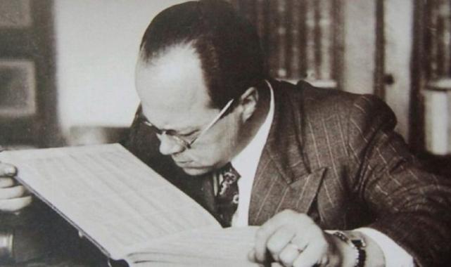 Dünyaca ünlü muharrirlerin kitaplarla ilgili ilham dolu sözleri; Cemil Meriç'ten bir kelam: Kitap benim limanımdır