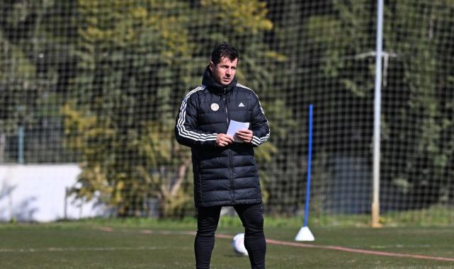 Emre Belözoğlu: Kasımpaşa maçını ön bir viraj olarak görüyoruz