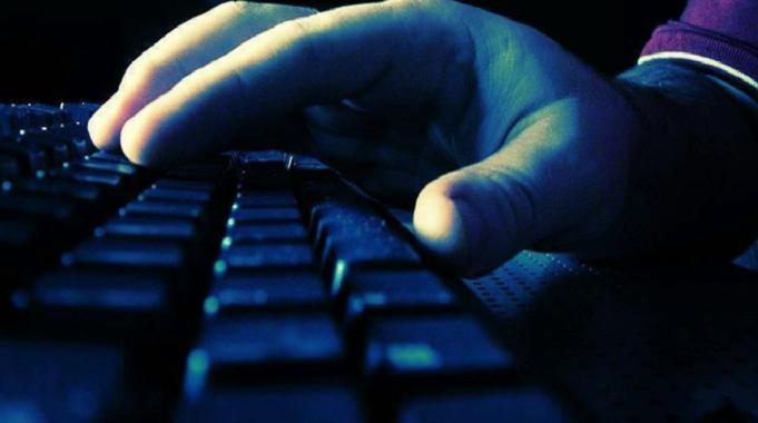 Erzurum'da suç içerikli paylaşım yapan 339 kullanıcıya adli işlem