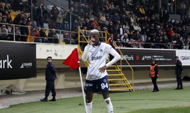 Fenerbahçe, Alanyaspor deplasmanında ilkleri yaşadı