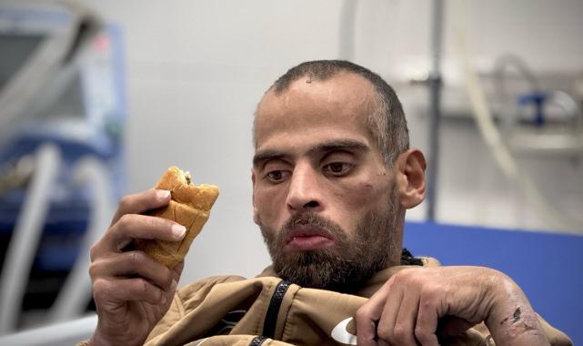 Hamas ve İsrail farkı: Esirlere kimin eziyet ettiği fotoğraflarda