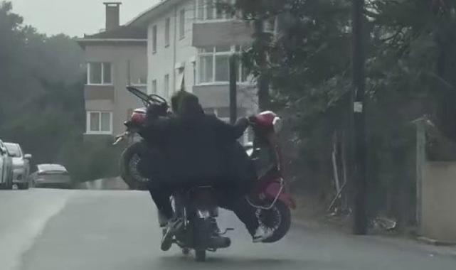 İstanbul'da ölüme davetiye çıkardı: Motosikletle motosiklet taşıdı