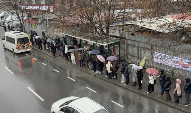 İstanbul’da sabah saatlerinde trafik yoğunluğu