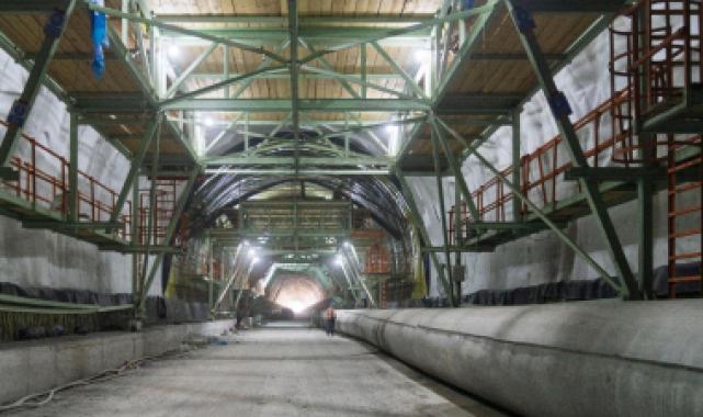 İzmir'deki o tünelde ışığa 210 metre kaldı 