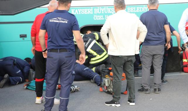 Kayseri'de kazada anne öldü, oğlu yaralı kurtuldu