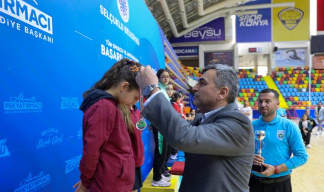 Konya Selçuklu masa tenisi müsabakalarına ev sahipliği yaptı