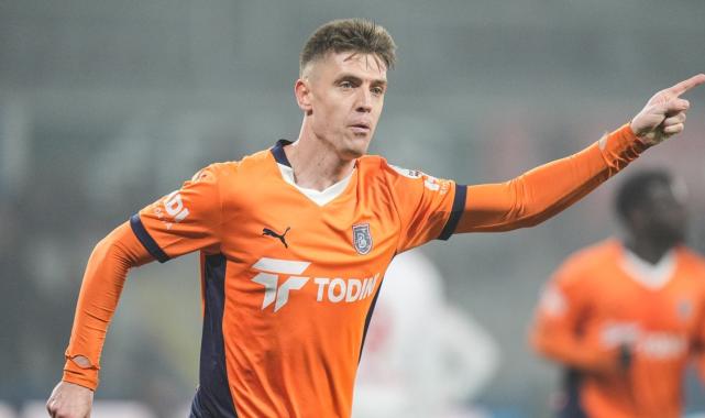 Krzysztof Piatek, gol krallığı yarışında farkı açtı