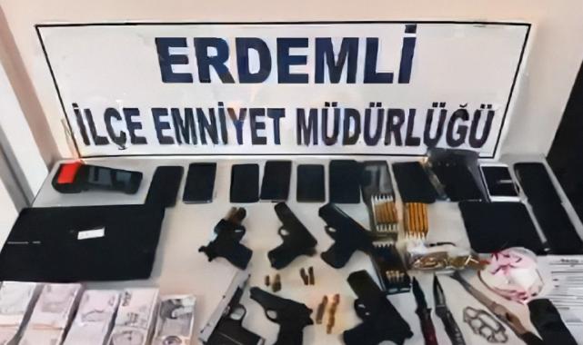 Mersin'de HÜCRE operasyonu: 22 şüpheli yakalandı