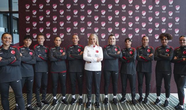 Necla Güngör Kıragası: Gayemiz Avrupa Şampiyonası ve Dünya Kupası'na katılmak