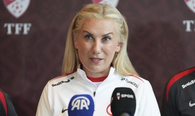 Necla Güngör Kıragası: Gayemiz Avrupa Şampiyonası ve Dünya Kupası'na katılmak