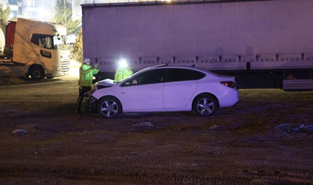 Nevşehir'de kaza yapan otomobilin sürücüsü yaralı arkadaşlarını bırakıp kaçtı