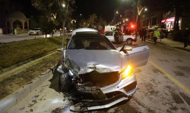 Nevşehir'de kazazede yakınları önce ambulansa sonra itfaiyeye saldırdı
