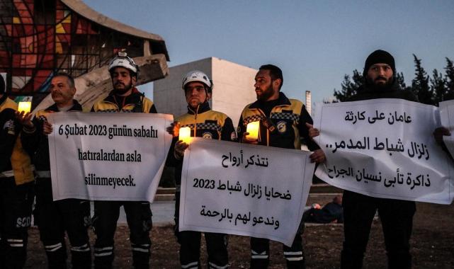 Şam, deprem kurbanlarını anmak için toplandı