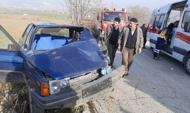 Samsun'da iki araç kafa kafaya çarpıştı: 10 yaralı