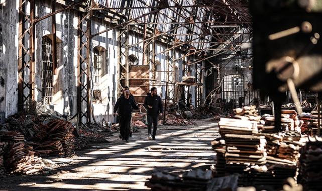 Suriye'de Kadem İstasyonu'nun değerli parçaları, devrik gejim güçleri tarafından yağmalandı