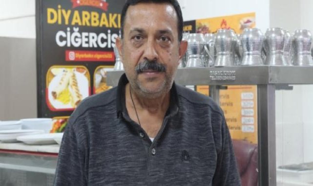 Hataylı depremzede memleketine döneceği günün hayaliyle yaşıyor