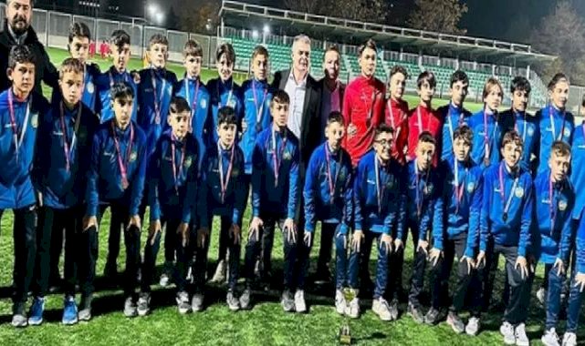 Kayseri Talas Belediyespor başarıya doymuyor