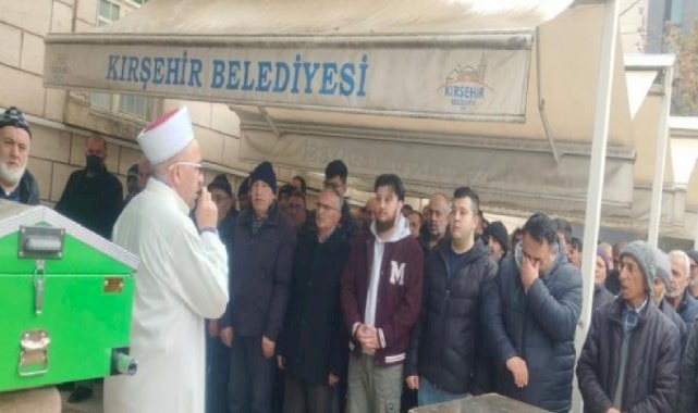 Kırşehir'de annesinin mezarını ziyaretten dönerken öldü: Annemi çok özledim