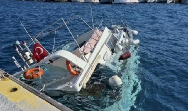 Muğla'da 15 metrelik tekne battı