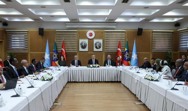 Türkiye'nin arabuluculuğunda tarihi adım: Somali ve Etiyopya Ankara'da masaya oturdu