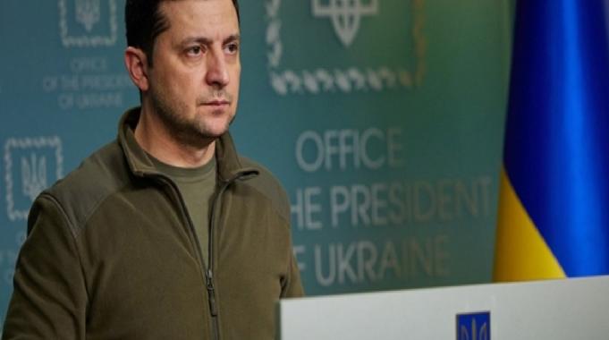 Vladimir Zelenskiy'den ABD yorumu: Askeri desteği olmadan Ukrayna'nın hayatta kalma şansı çok düşük