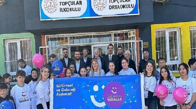 Gülümseten Yarınlar Platformundan Düzce&#039;de Eğitime Teknolojik Destek