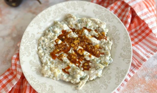 Orta Doğu mutfağının en lezzetli mezesi: Tahinli mütebbel tarifi