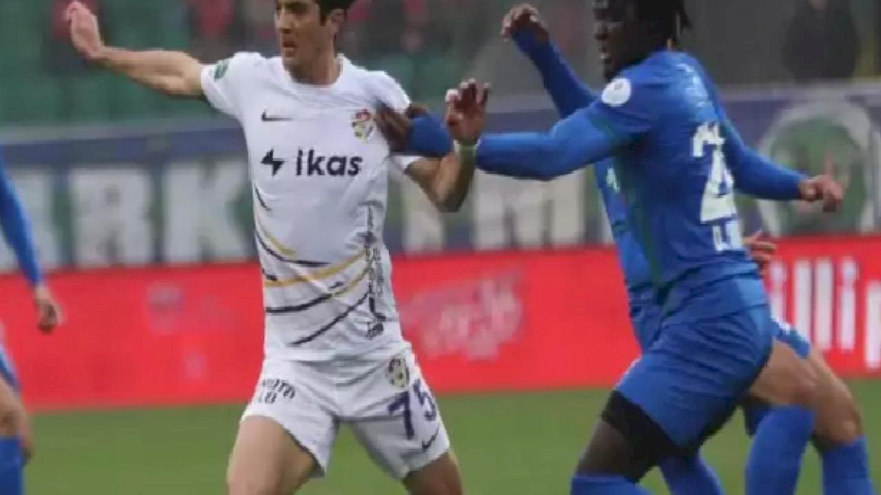 Çaykur Rizespor - Eyüpspor: 1-0 (Maç sonucu-yazılı özet)