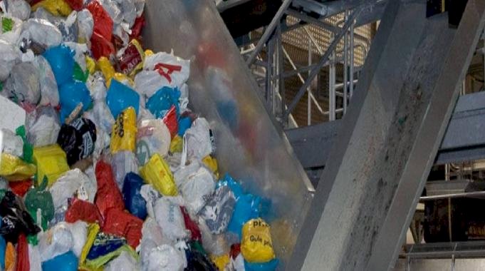 Her rengin bir anlamı var: Renklerine göre poşetler ne anlatıyor?