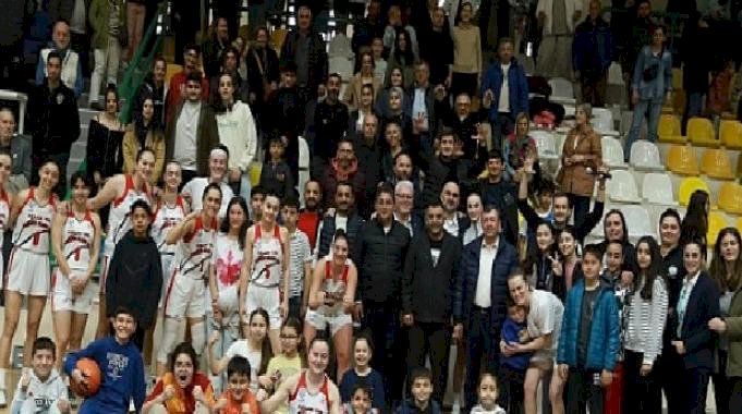 Körfez'in İncileri, play-off'ta saha avantajını kaptı