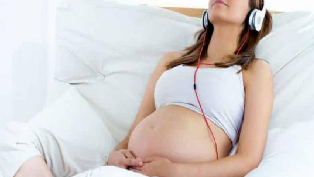 Yeni Doğum Ünitesi Yönetmeliğine Tepki