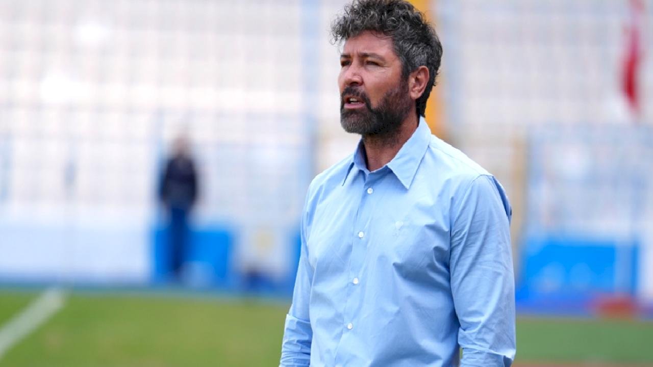 1. Lig&#039;de sadece 3 ekip teknik direktörünü değiştirmedi