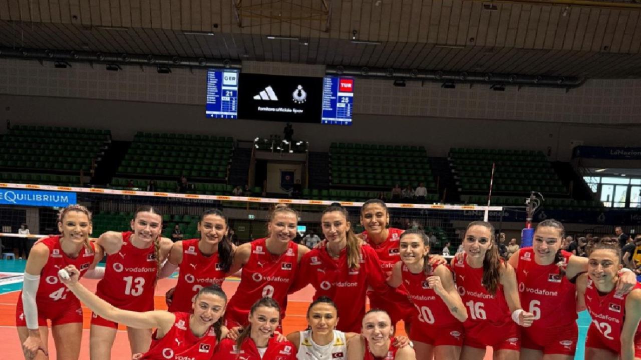 A Milli Kadın Voleybol Takımı, Almanya'yı yendi