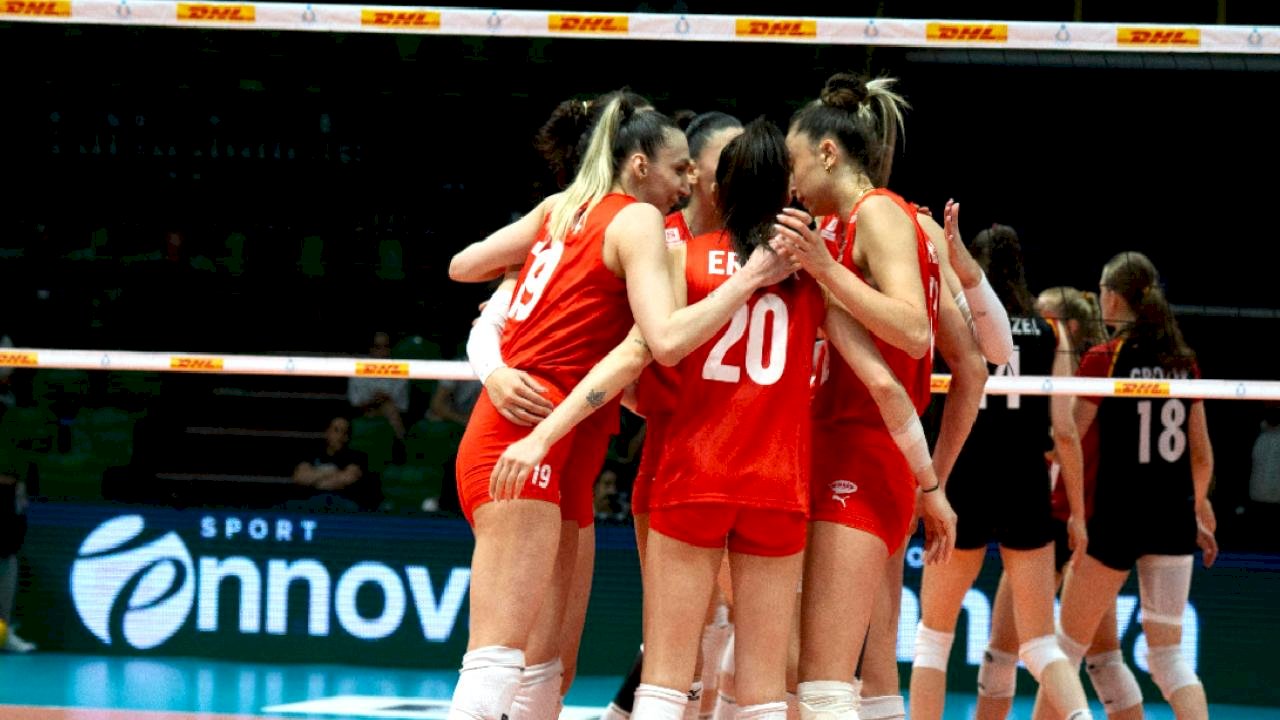 A Milli Kadın Voleybol Takımı, Almanya'yı yendi