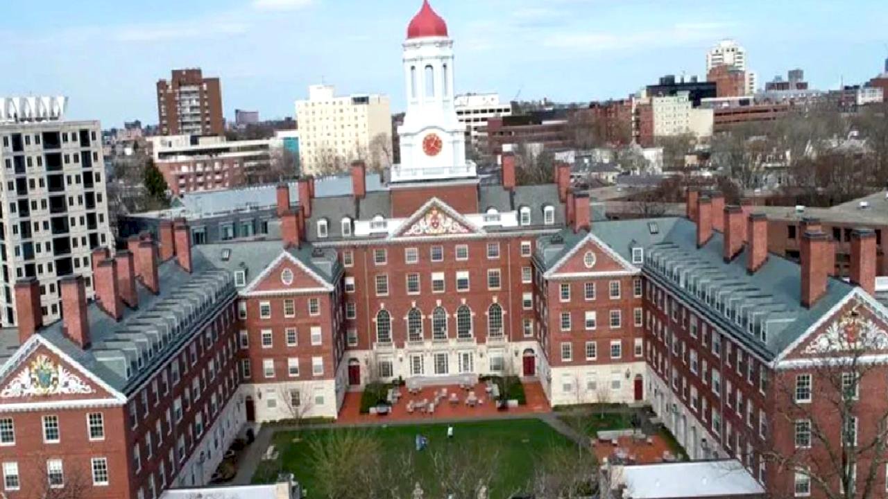 ABD yönetiminden Harvard Üniversitesi&#039;ne bir kesinti daha