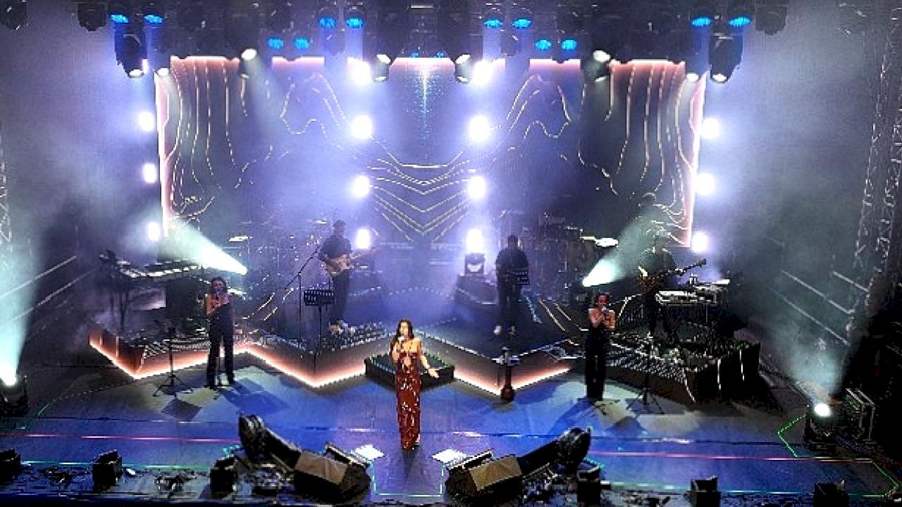 Antalyalılar Simge ile coştu