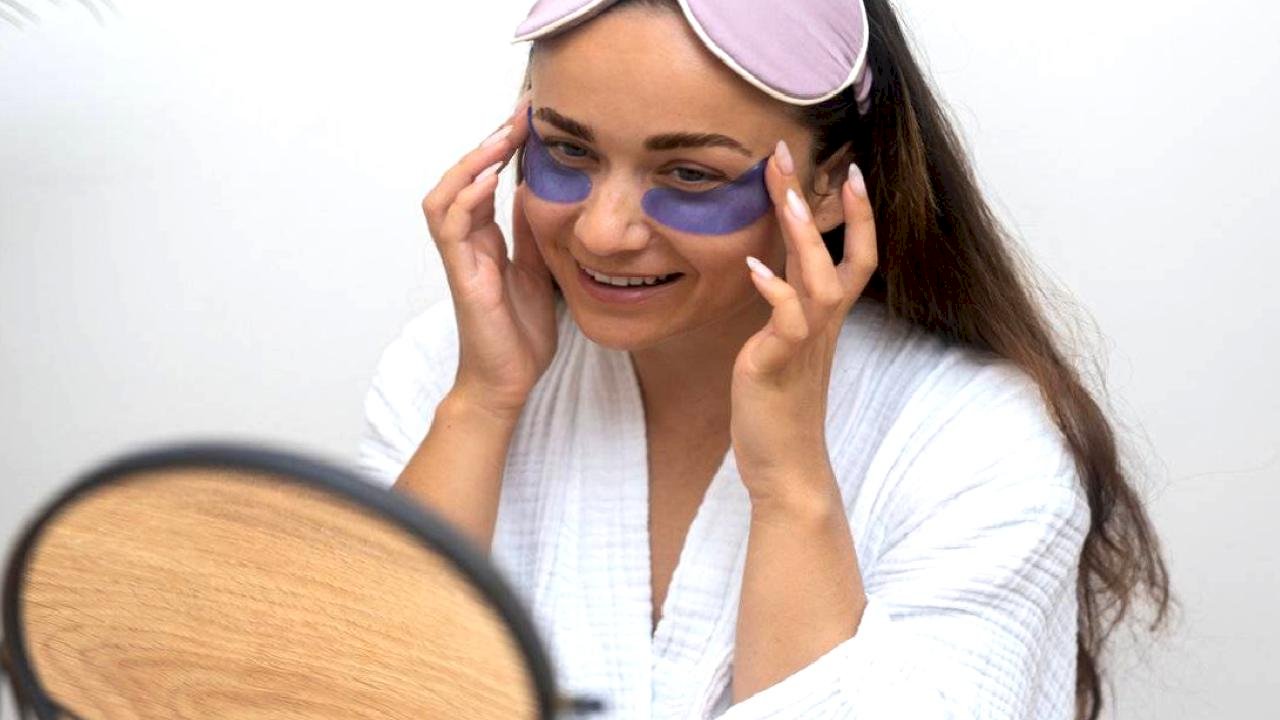 Göz altı maskeleri gerçekten işe yarıyor mu?