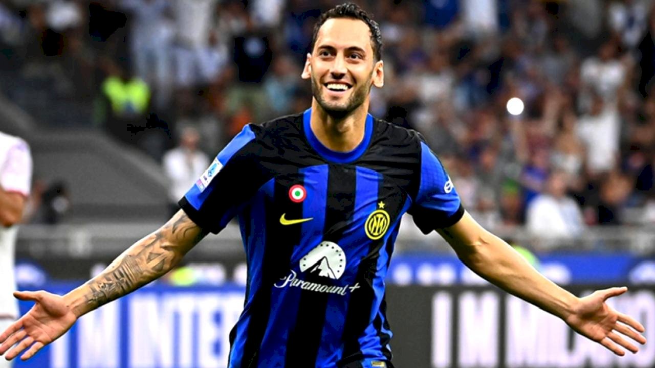 Hakan Çalhanoğlu: Tek eksiğim Şampiyonlar Ligi kupası