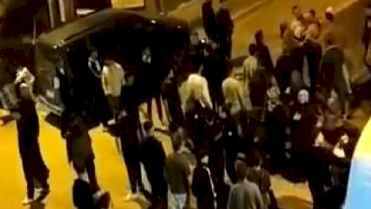 İstanbul&#039;da trafik kazası sonrası kavga çıktı