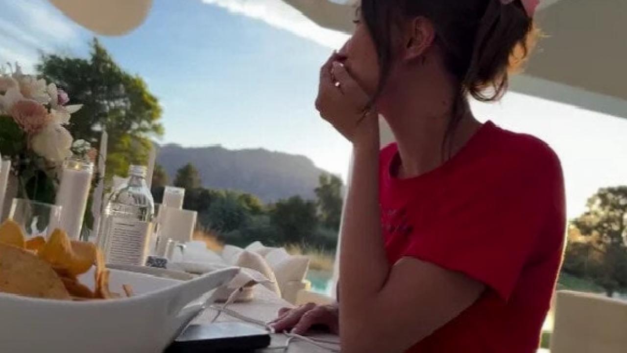 Justin Bieber'dan Hailey'e unutulmaz sürpriz!