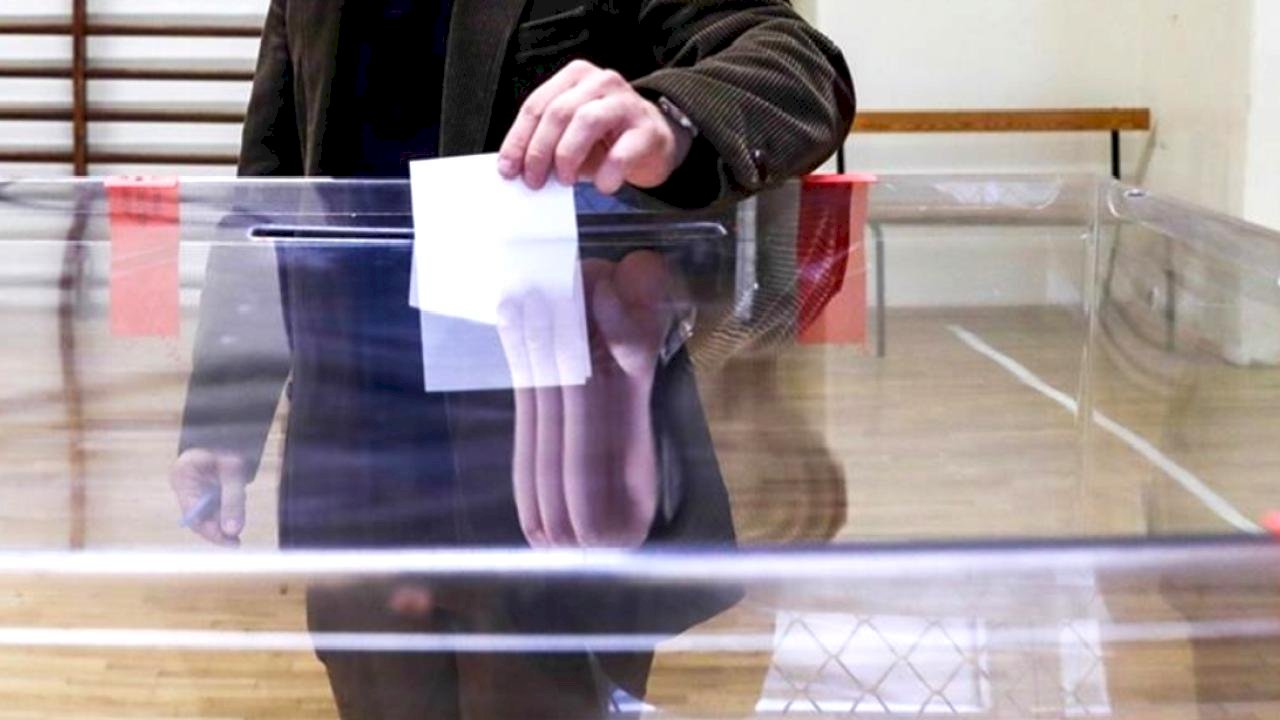 Polonya&#039;da halk, cumhurbaşkanı seçimi için yarın sandık başında