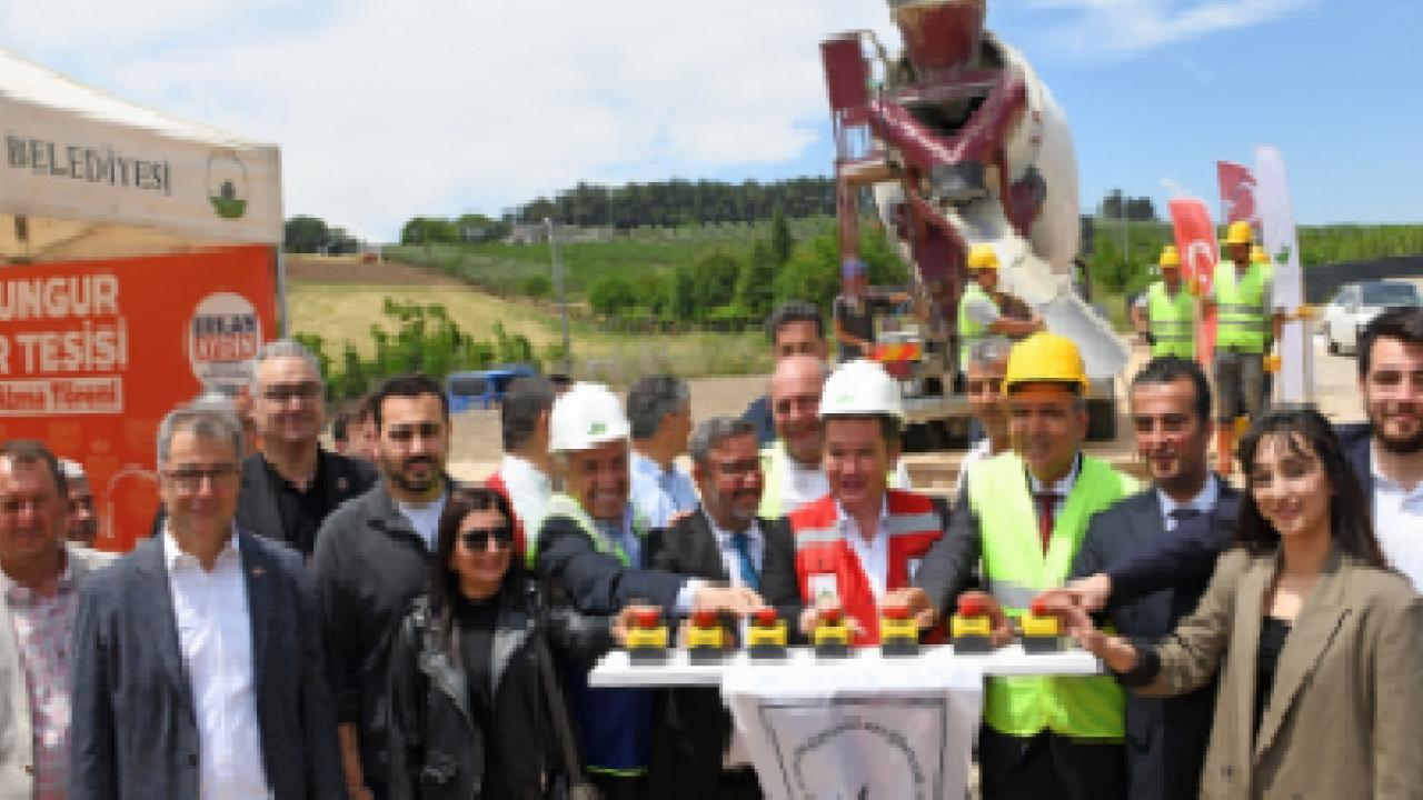Bursa Osmangazi'de Aksungur Spor Tesisi'ne ilk harç döküldü