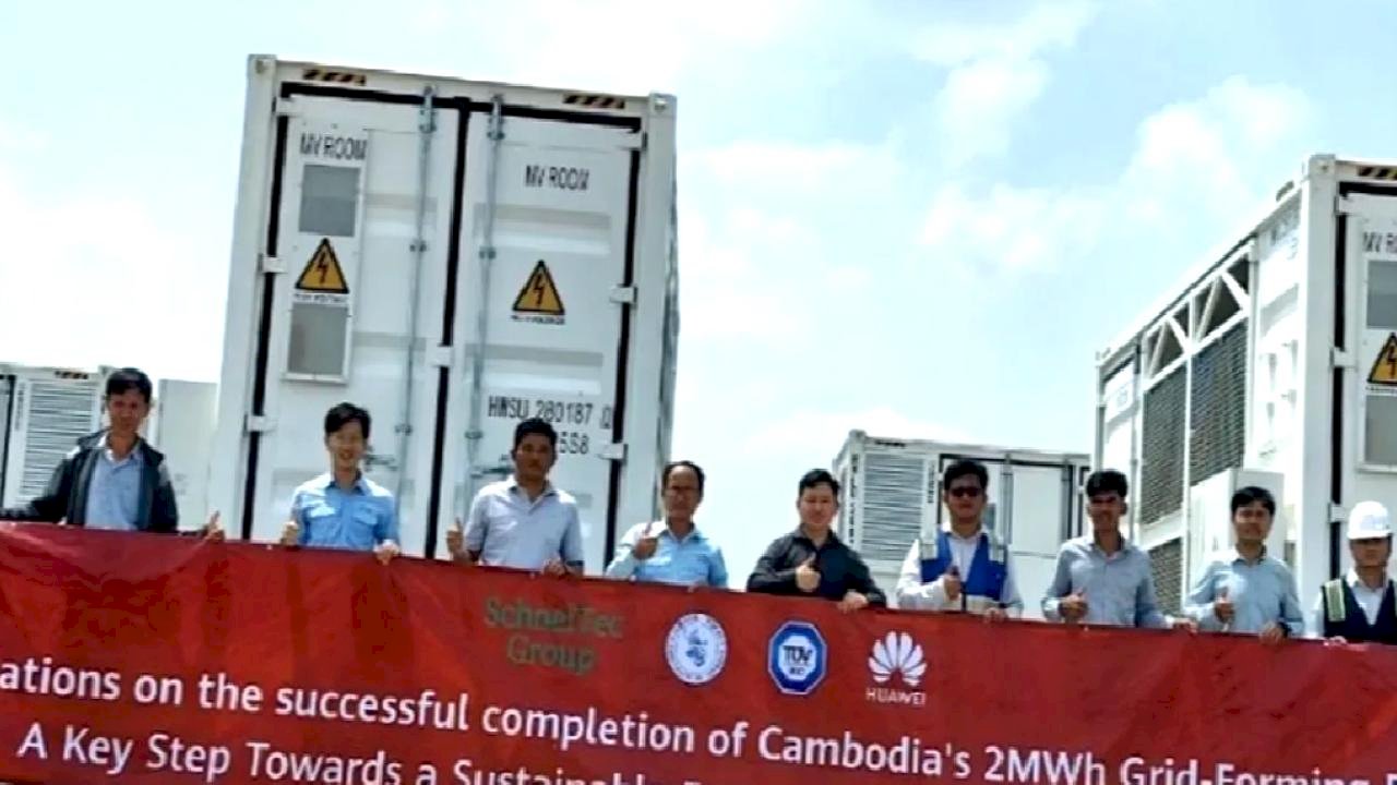 Huawei ve SchneiTec&#039;ten ilk TÜV SÜD onaylı şebeke şekillendirici proje