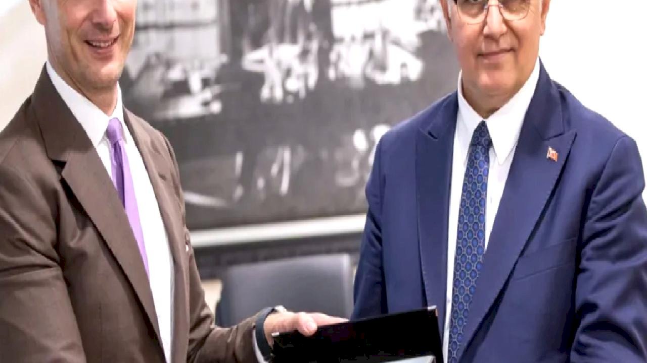 İzmir Büyükşehir ve UNICEF iş birliğini güçlendiriyor!